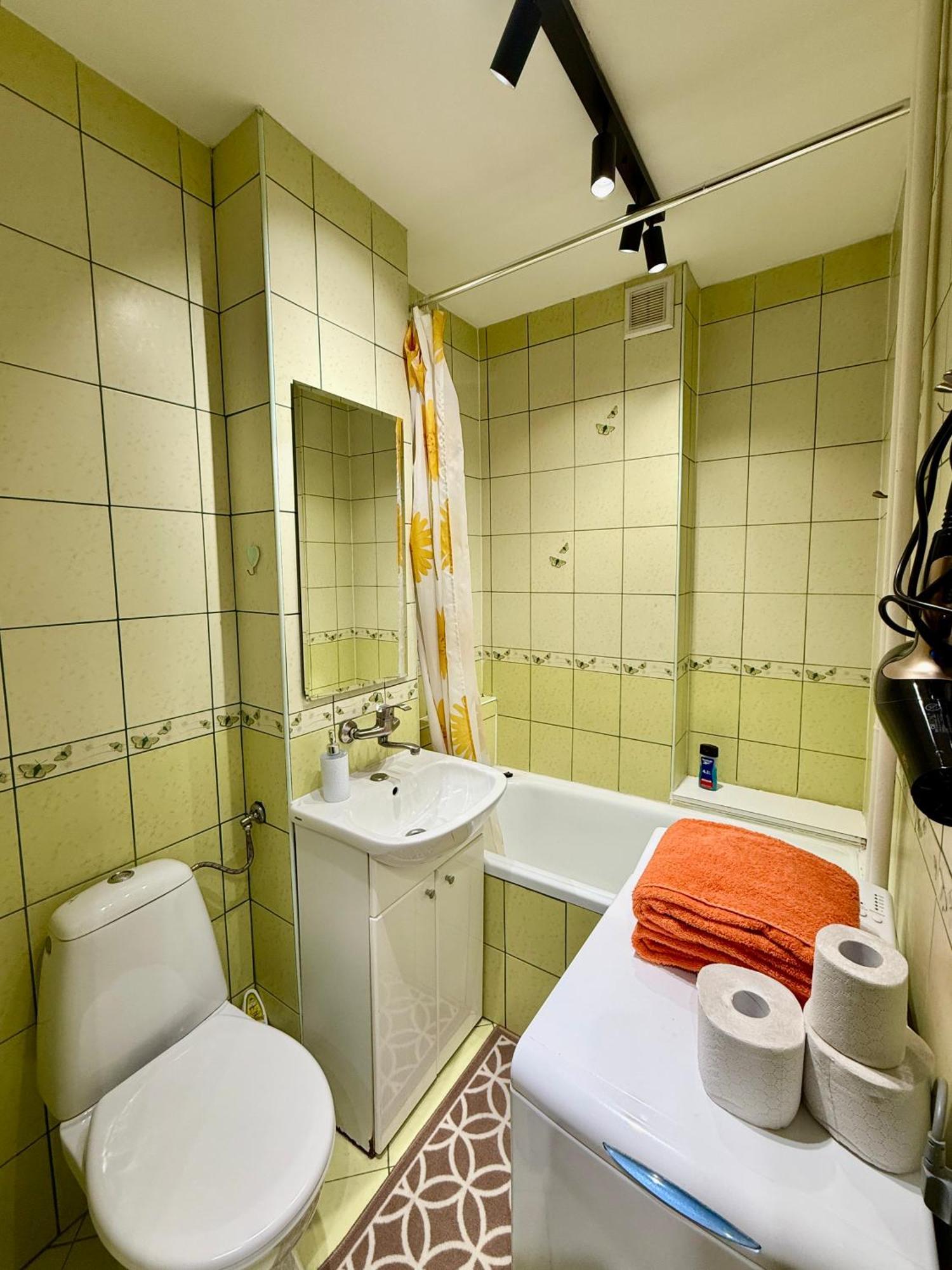 Super Apartment Yellow 2X Metro Fast Wifi 1 Gbs Netflix Panorama Miasta Warsaw Exterior photo