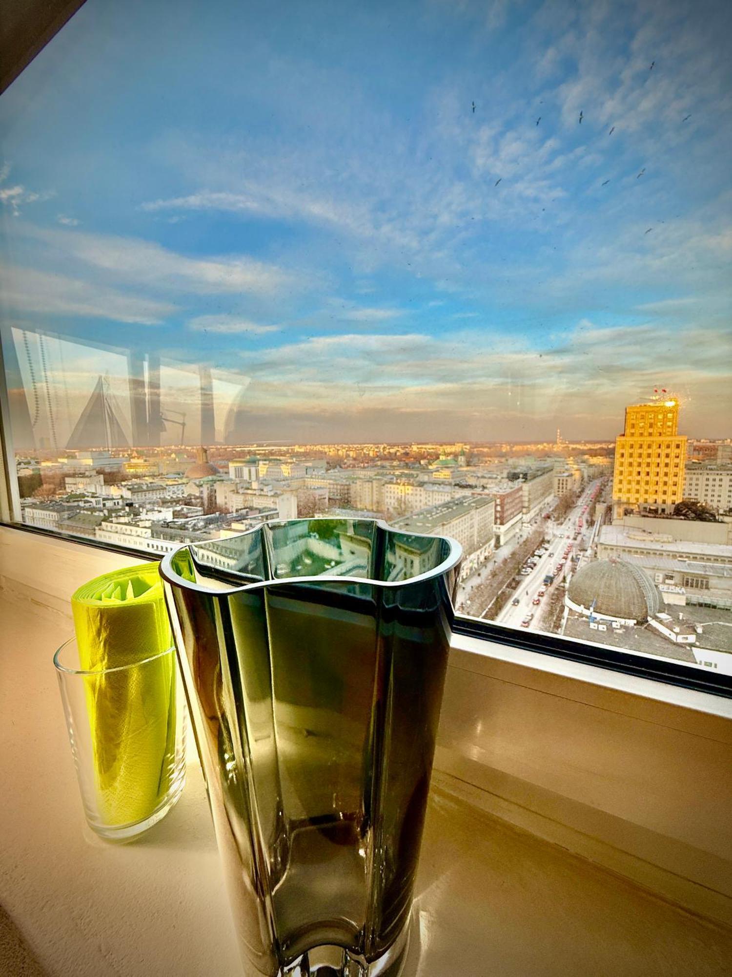 Super Apartment Yellow 2X Metro Fast Wifi 1 Gbs Netflix Panorama Miasta Warsaw Exterior photo